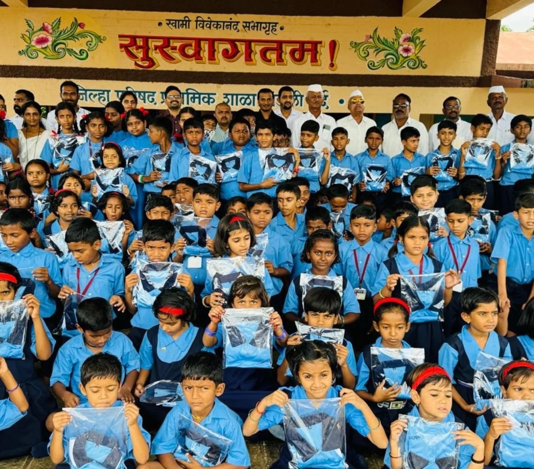 Group gathering at the Manchar school outreach